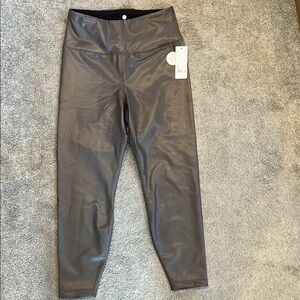 Yogalicious Lady Love Ankle Tight Faux Leather NWT Gray Super High Rise Leggings